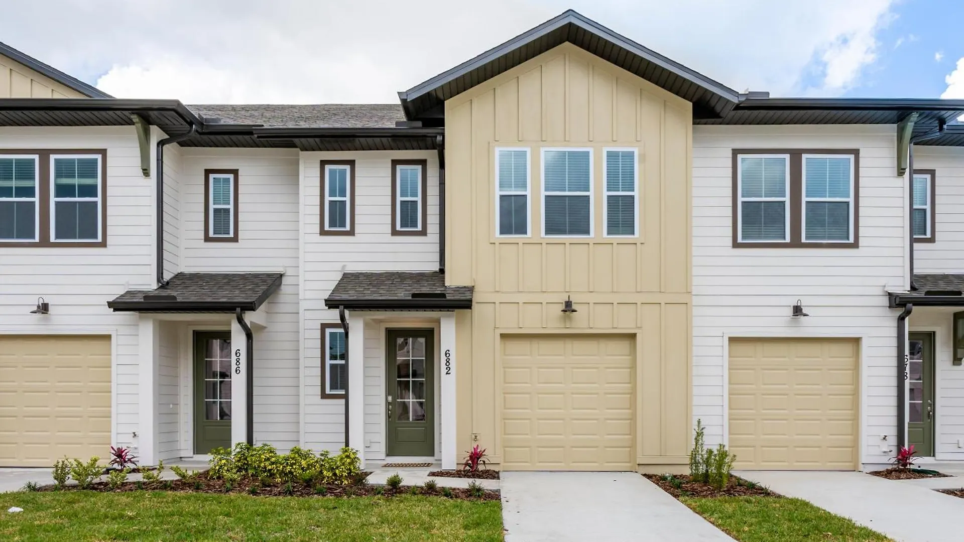 Pet Friendly Luxury Escape Minutes From Disney 347 Davenport Holiday home